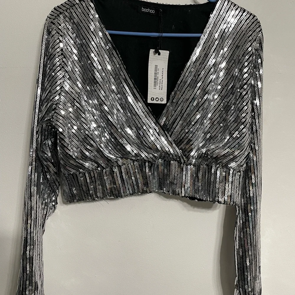 Woman crop top - Picture 6 of 7